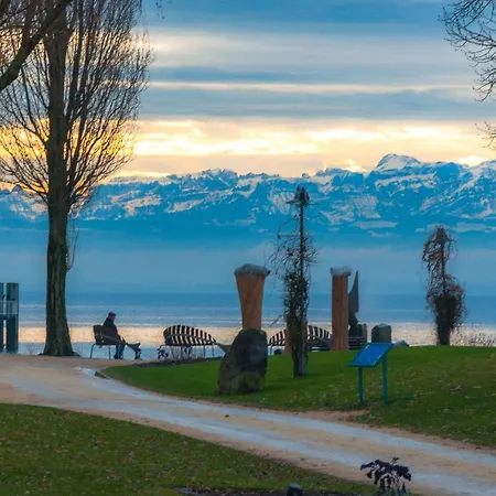 Gemuetliches Studio Fuer Zwei In Immenstaad Nur 500M Vom See Immenstaad am Bodensee Buitenkant foto